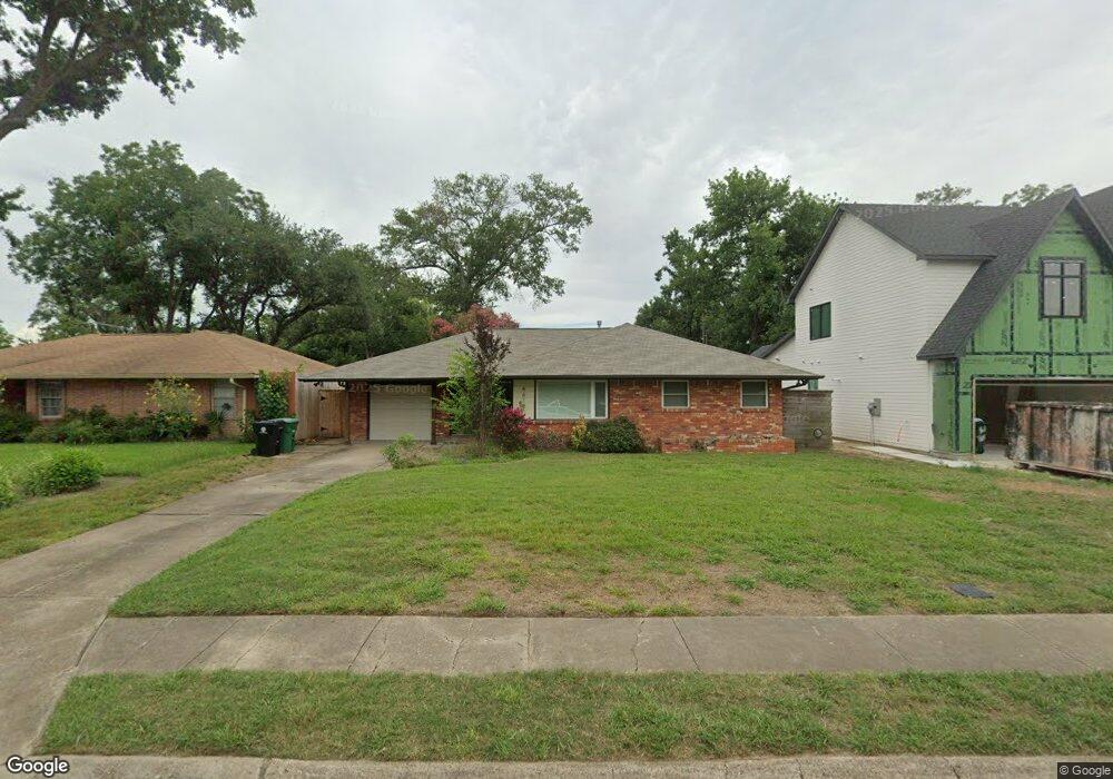 4614 Viking Dr, Houston, TX 77092 - photo 1