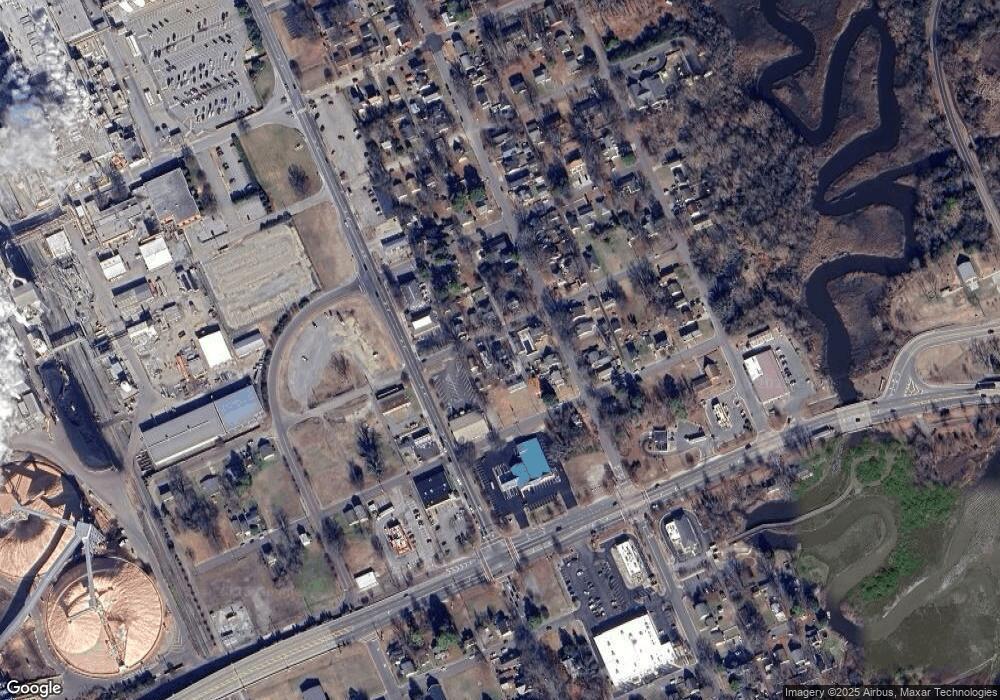 426 16th, West Point, VA 23181 - photo 1