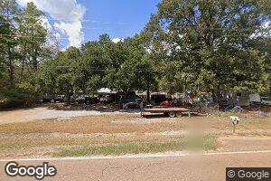 6 M Deville Rd, Deville, LA 71328