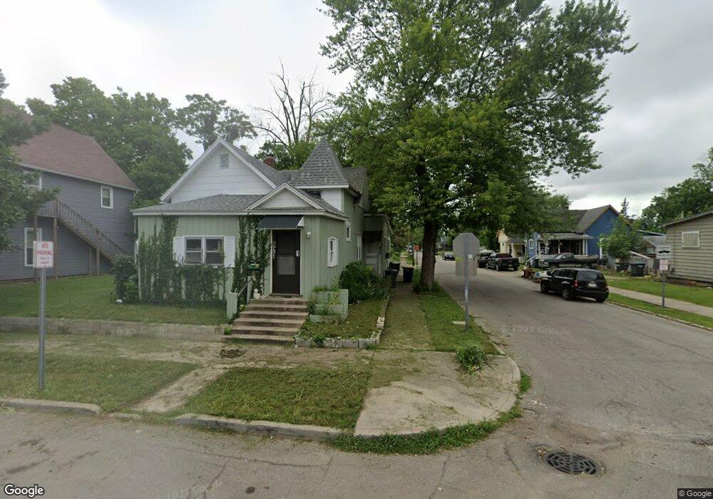 927 W Charles St unit 926 W CHARLES, Muncie, IN 47305 - photo 1