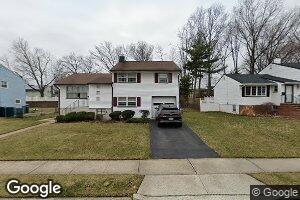 62 Webb Dr, Fords, NJ 08863