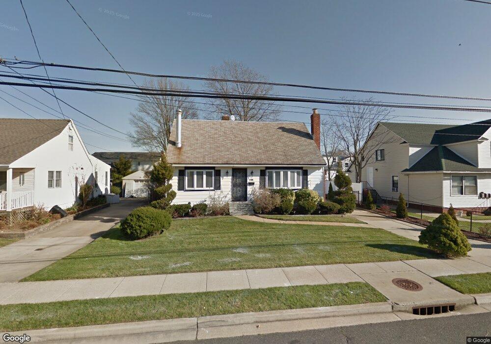 293 Roosevelt Ave, Freeport, NY 11520 - photo 1