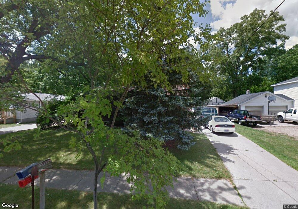 5412 Wexford Rd, Lansing, MI 48911 - photo 1