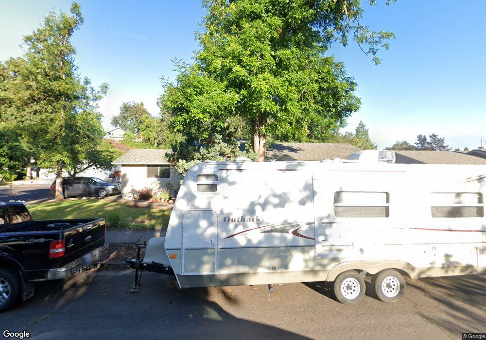 614 S 44th St, Springfield, OR 97478 - photo 1