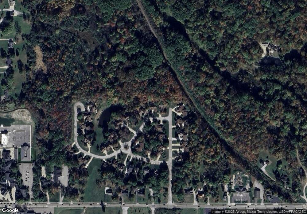 165 Royal Oak Dr, Aurora, OH 44202 - photo 1