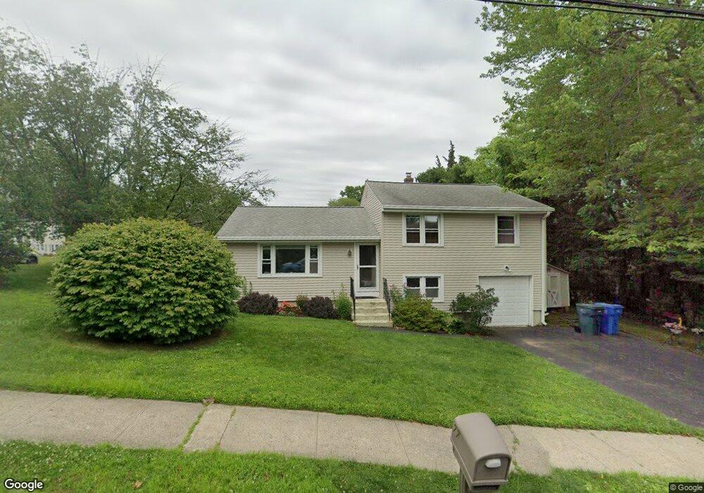 77 Foote St, Hamden, CT 06517 - photo 1