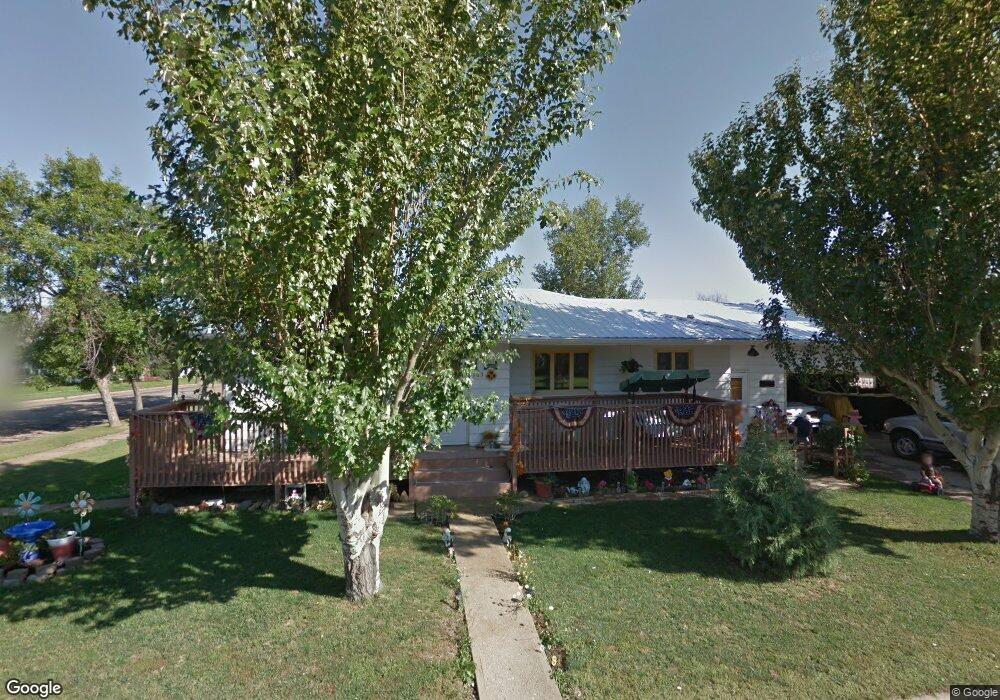 103 E Elm Ave, Glen Ullin, ND 58631 - photo 1