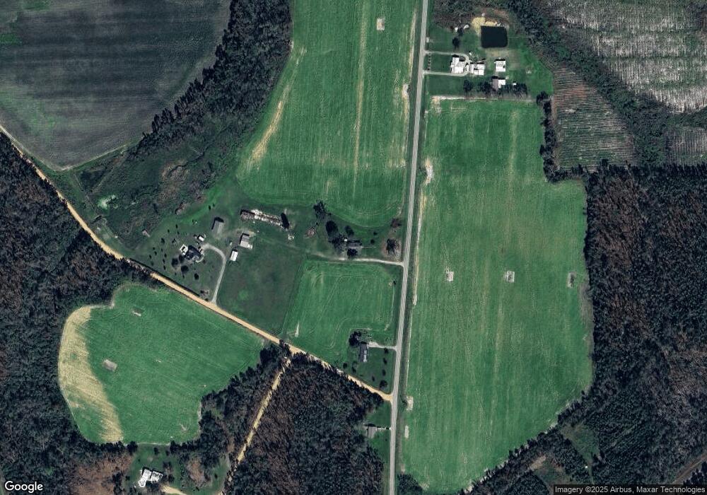 439 Huffer Rd, Douglas, GA 31533 - photo 1