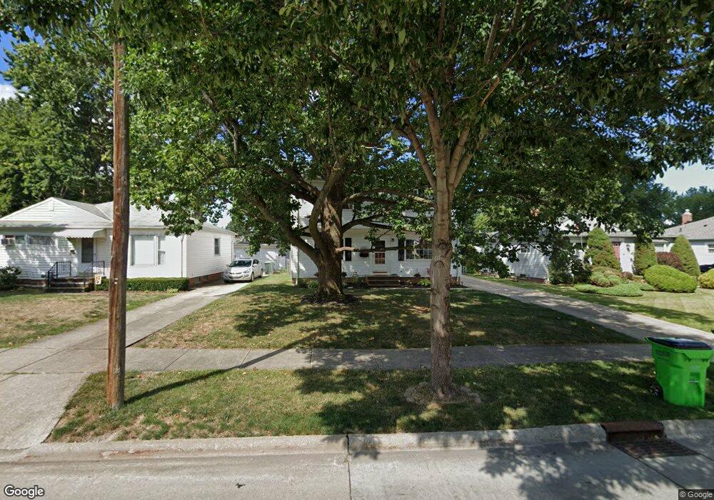 1762 Rush Rd, Wickliffe, OH 44092 - photo 1