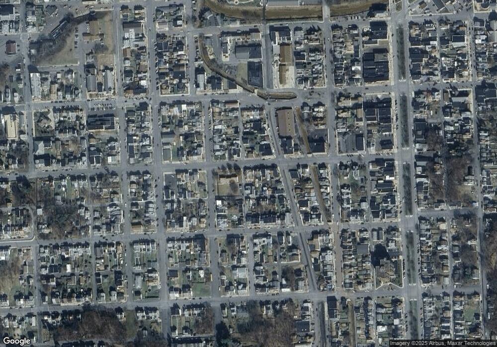 428 W Spruce St, Shamokin, PA 17872 - photo 1