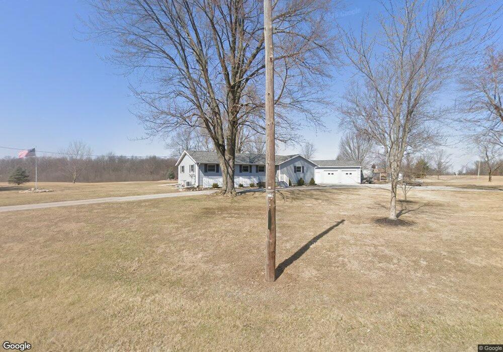 7625 Sandusky Rd, Lima, OH 45801 - photo 1