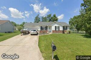 260 Derek Dr, Hawk Point, MO 63349