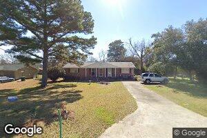 511 Edwin St, Montezuma, GA 31063