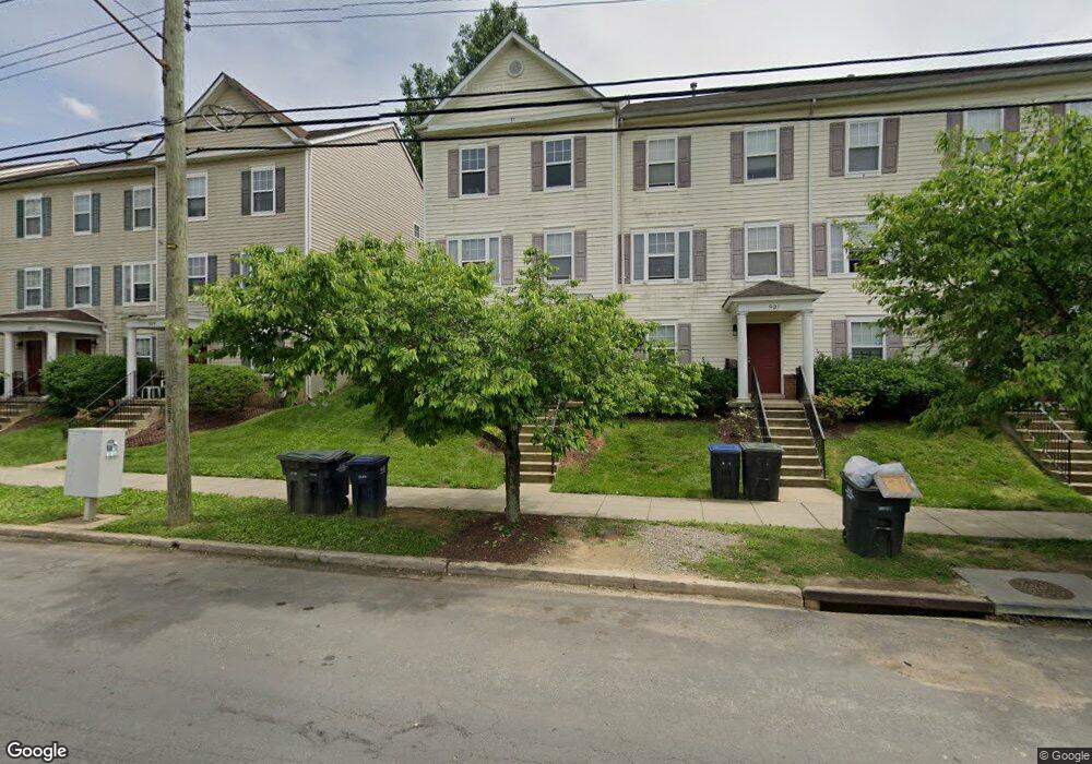 923 Valley Ave SE, Washington, DC 20032 - photo 1