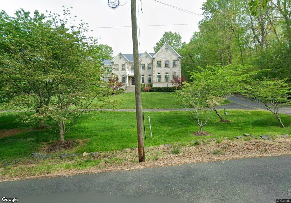 1038 Bellview Rd, McLean, VA 22102 - photo 1