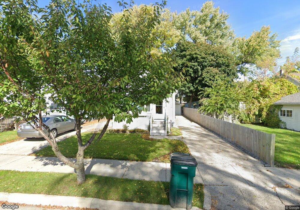 710 Lenore Ave, Lansing, MI 48910 - photo 1