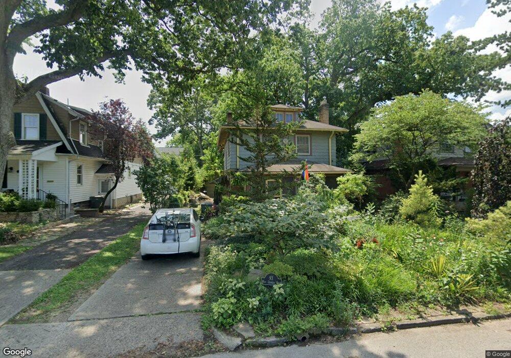 93 W Dunedin Rd, Columbus, OH 43214 - photo 1