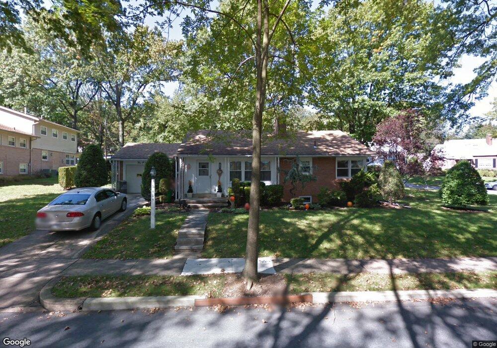 505 Sherwood St, Reading, PA 19607 - photo 1