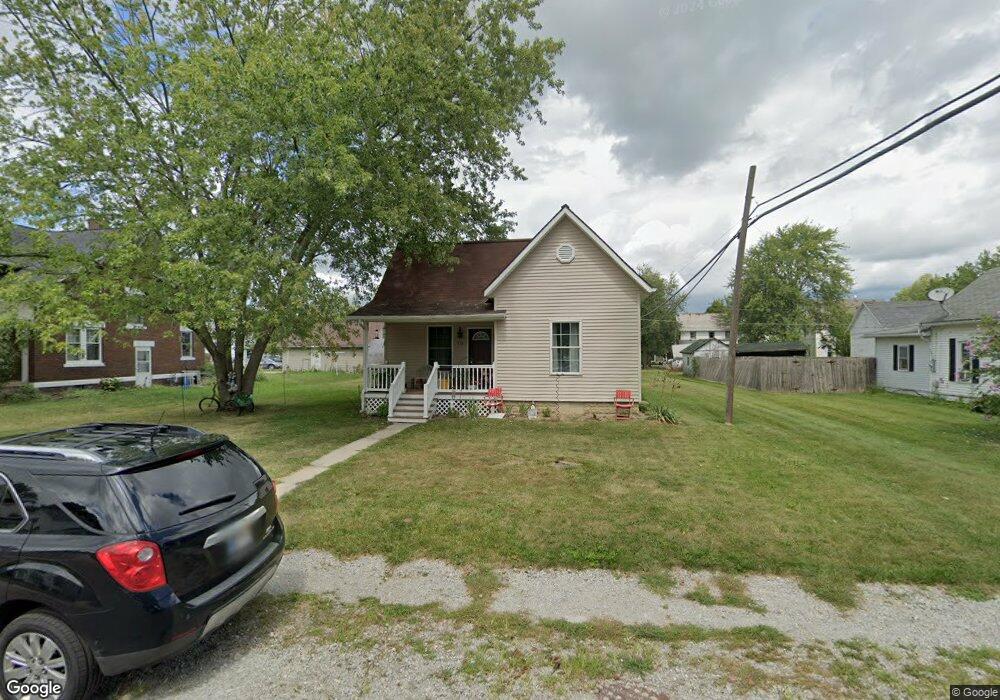 255 Wabash St, Berne, IN 46711 - photo 1