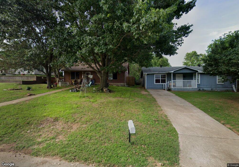 1728 W Washington St, Denison, TX 75020 - photo 1
