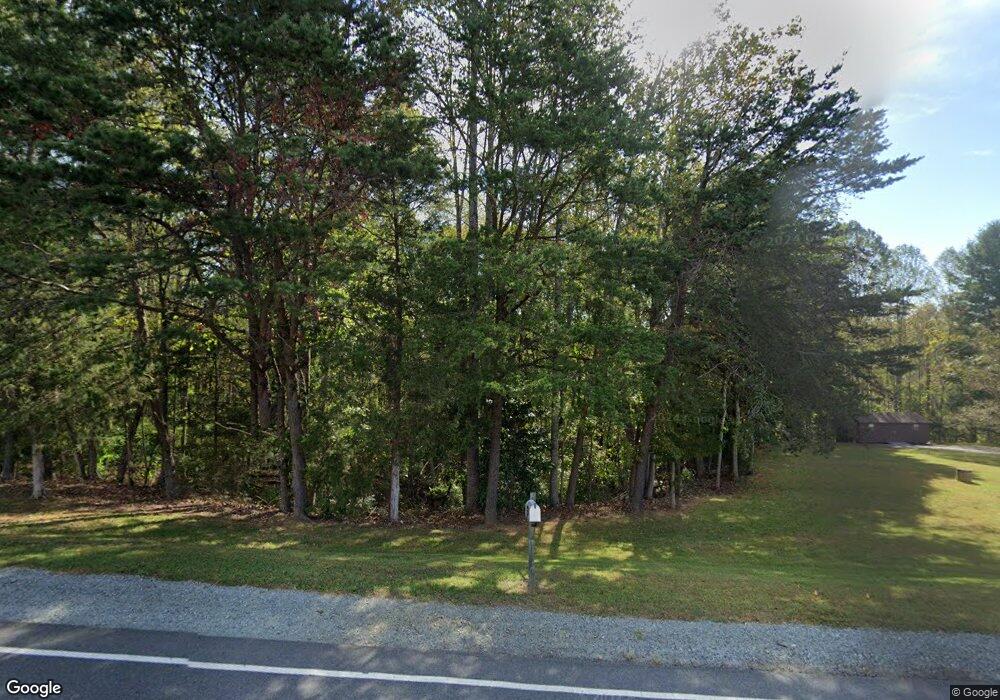 8964 Chatham Rd, Martinsville, VA 24112 - photo 1