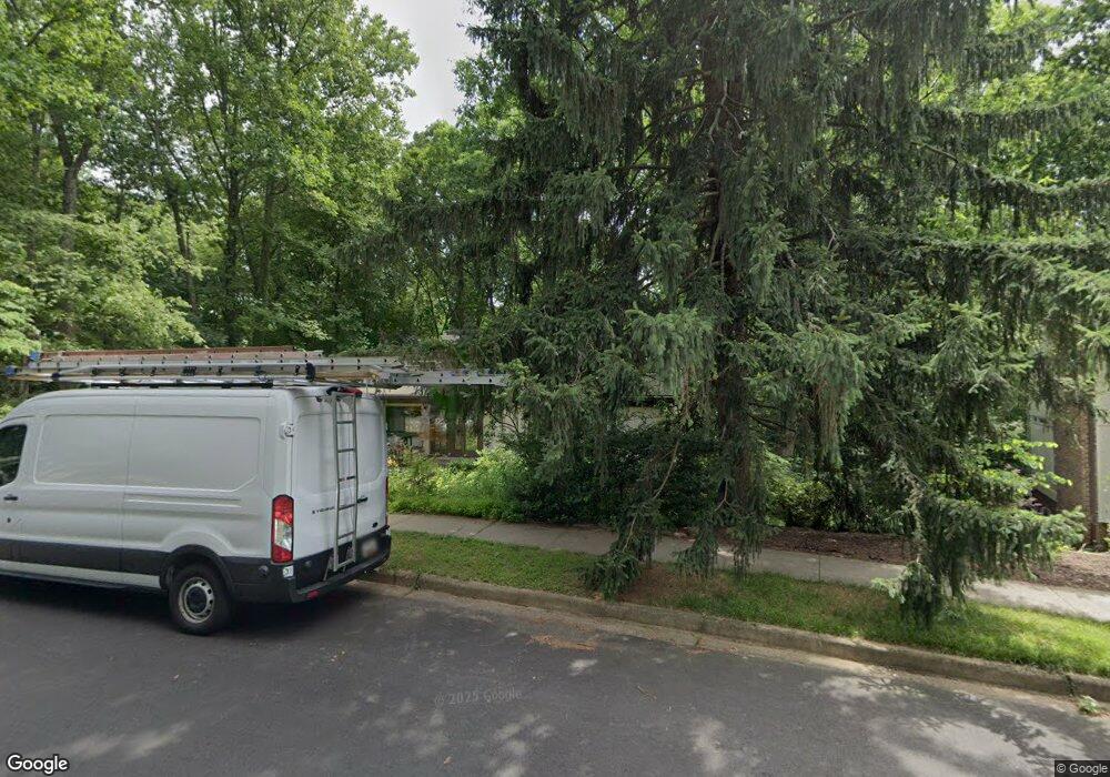 1433 Aldenham Ln, Reston, VA 20190 - photo 1