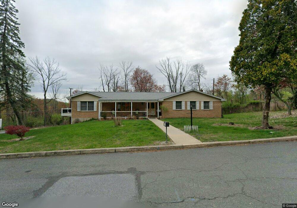 2027 Reservoir Rd, Reading, PA 19604 - photo 1