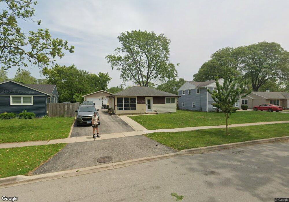 3712 Oriole Ln, Rolling Meadows, IL 60008 - photo 1