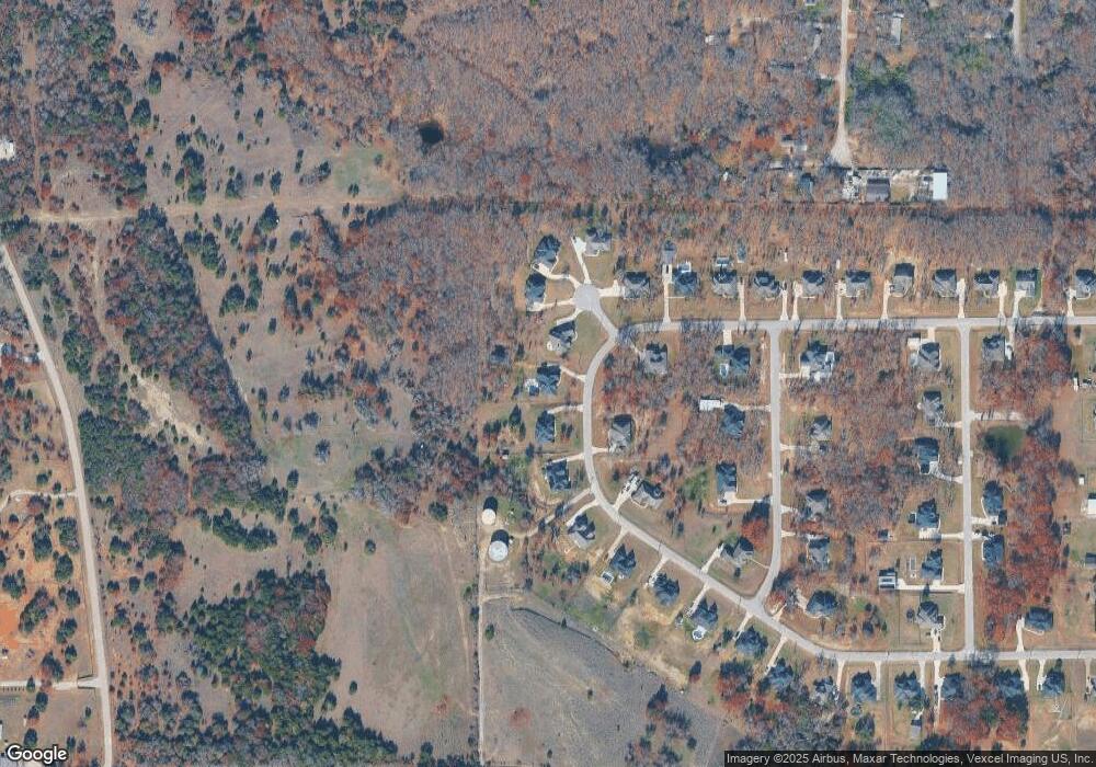 332 Scenic Wood Dr, Azle, TX 76020 - photo 1