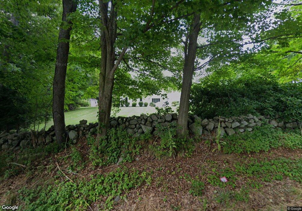 100 Ash Swamp Rd, Newmarket, NH 03857 - photo 1