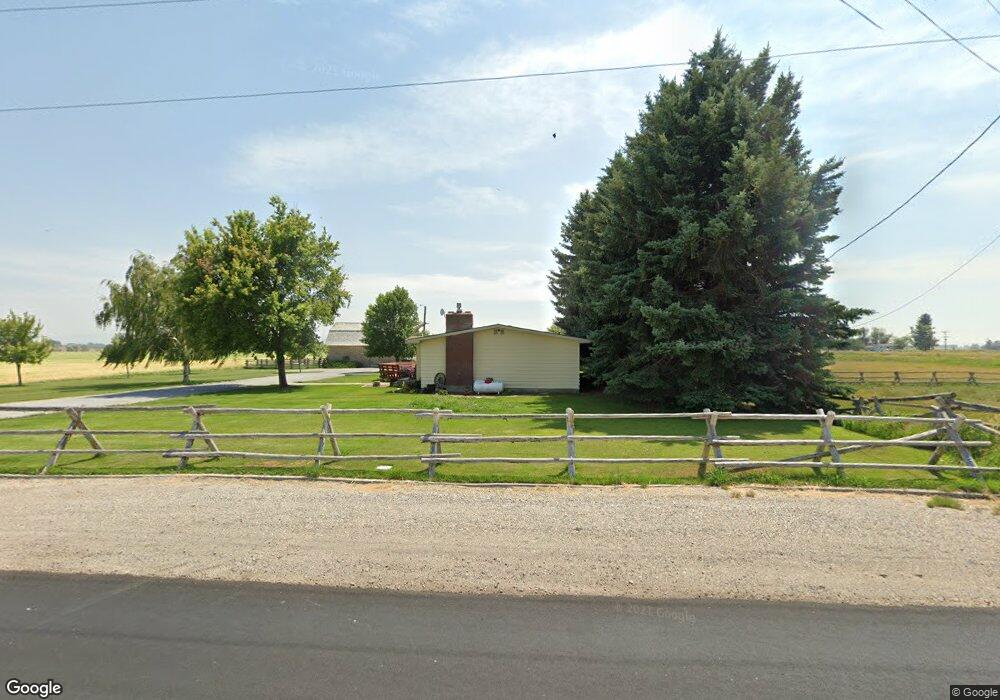 187 W 350 N, Blackfoot, ID 83221 - photo 1