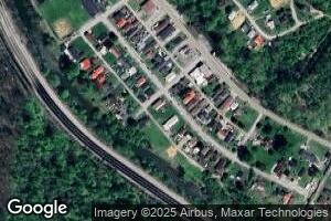 202 Sherman St, Sylvester, WV 25193