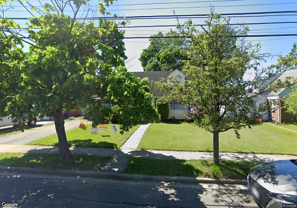 255 Concord Ave, West Hempstead, NY 11552 - photo 1