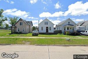 1339 E Ave NE, Cedar Rapids, IA 52402