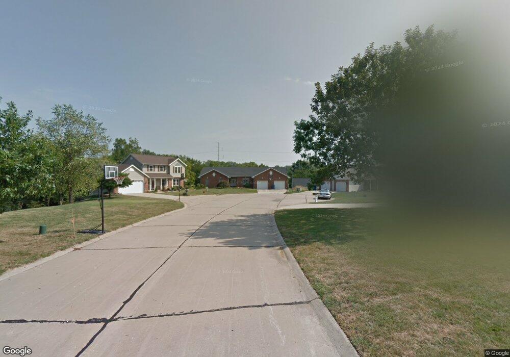 808 Oakridge Dr, Maryville, IL 62062 - photo 1