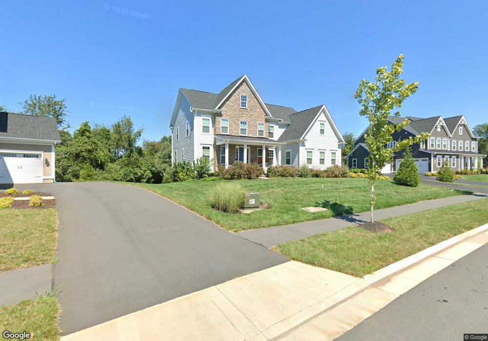 40990 Foxtail Fields Dr, Aldie, VA 20105 - photo 1