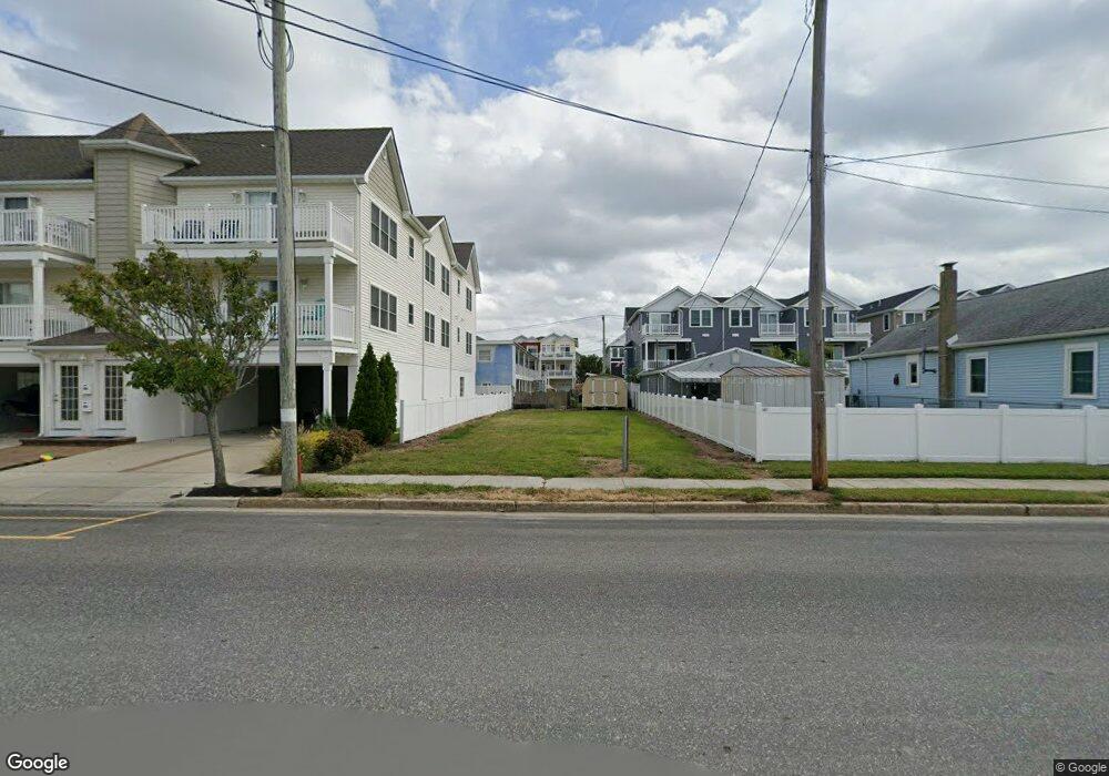 449 W Spicer Ave, Wildwood, NJ 08260 - photo 1
