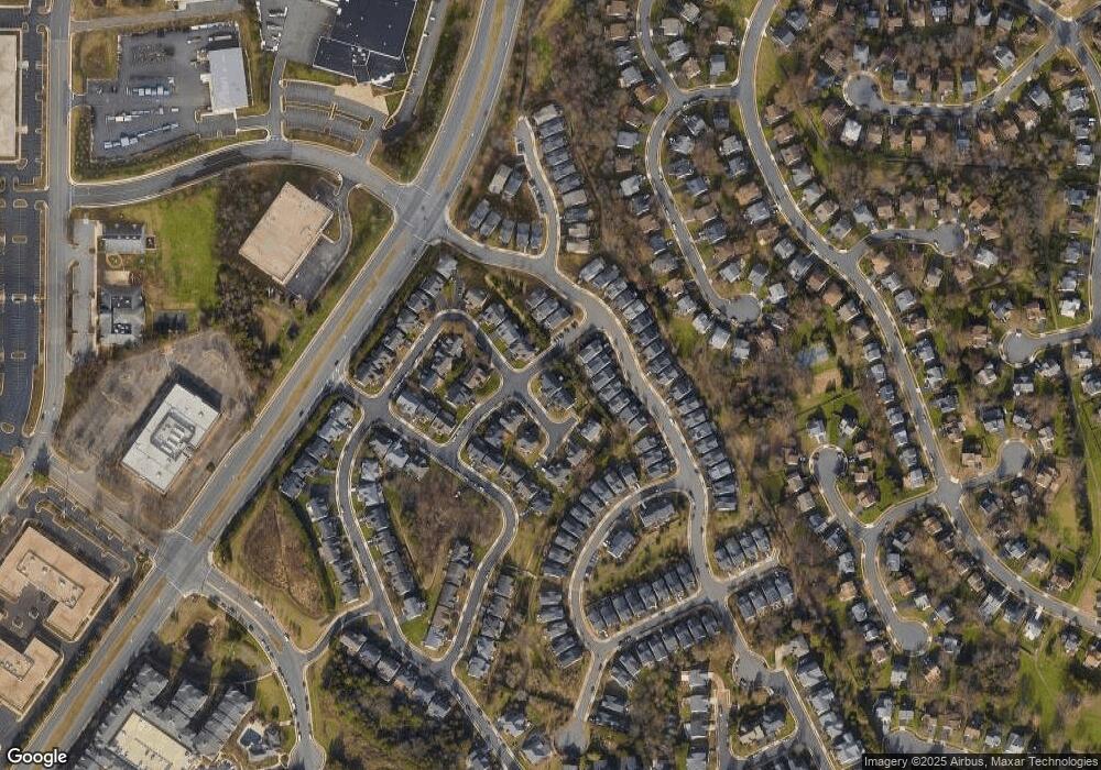 13828 Rembrandt Way, Chantilly, VA 20151 - photo 1