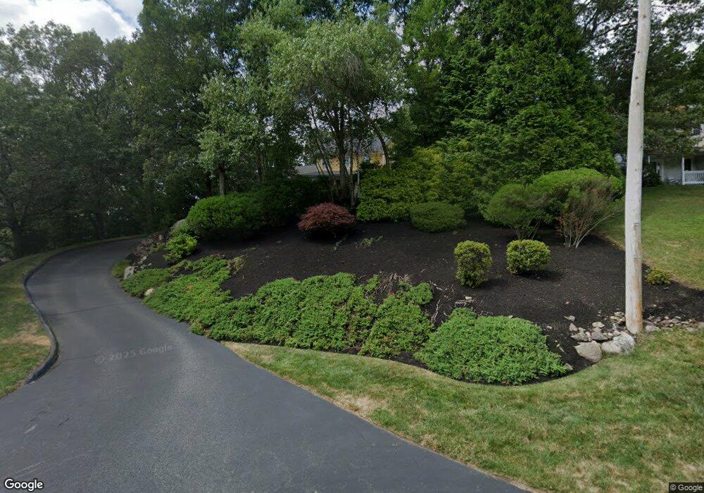 8 Oakledge Rd, Cumberland, RI 02864 - photo 1