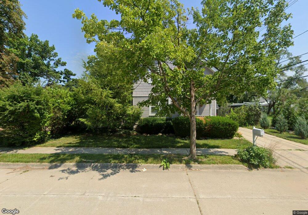 24143 Lyons Rd, Grosse Ile, MI 48138 - photo 1