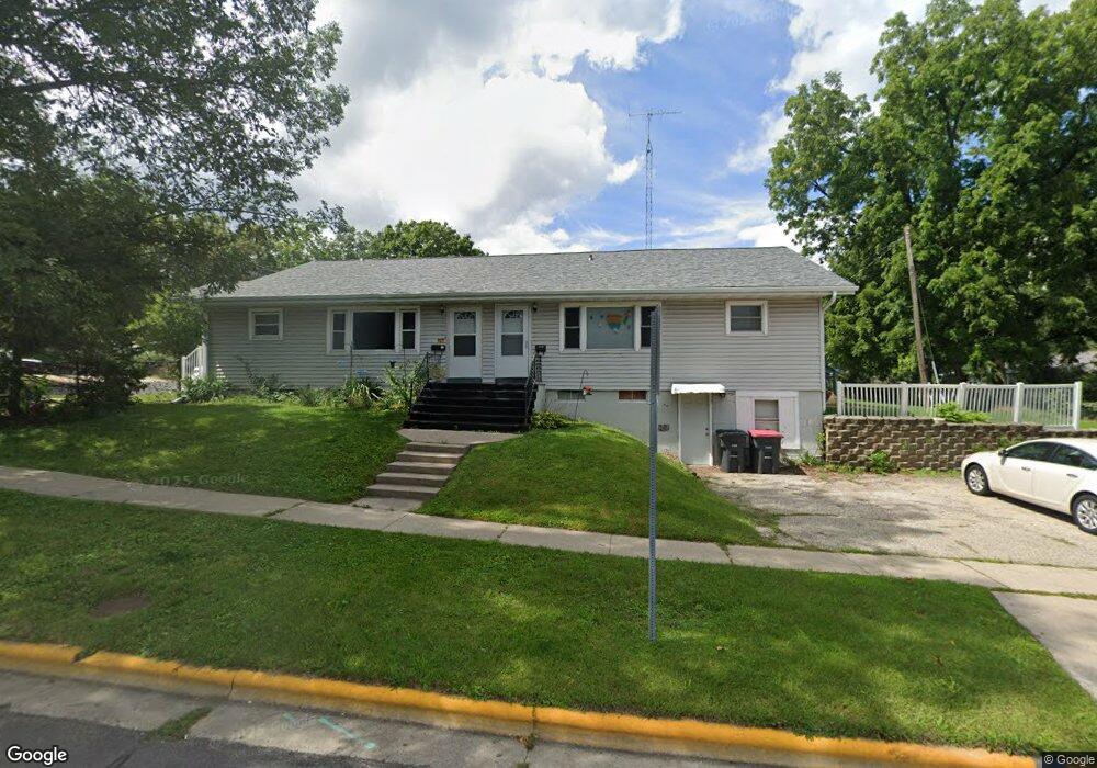 4 Garfield Ave, Evansville, WI 53536 - photo 1