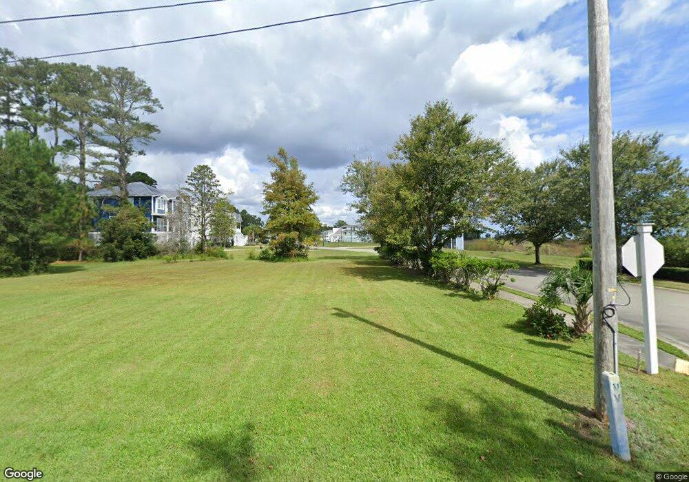 402 Sassanqua Dr, Georgetown, SC 29440 - photo 1