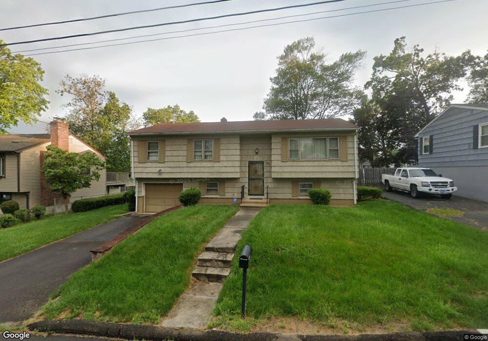 25 Wenham St, West Haven, CT 06516 - photo 1