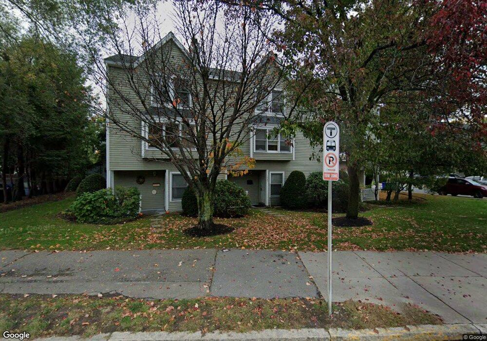 1045 Washington St unit 1049, West Newton, MA 02465 - photo 1