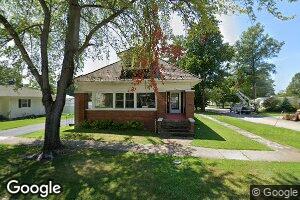 314 N 6th St, Marshall, IL 62441