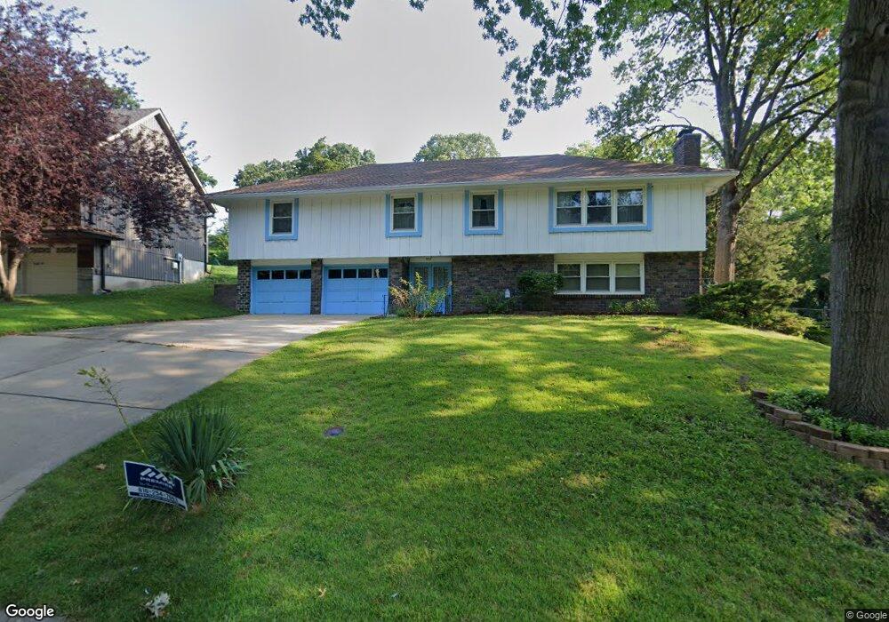 10104 W 65th St, Shawnee, KS 66203 - photo 1