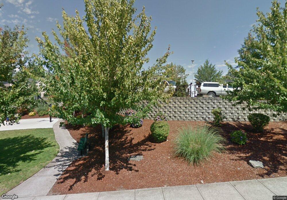 814 NW 3rd Ave, Canby, OR 97013 - photo 1