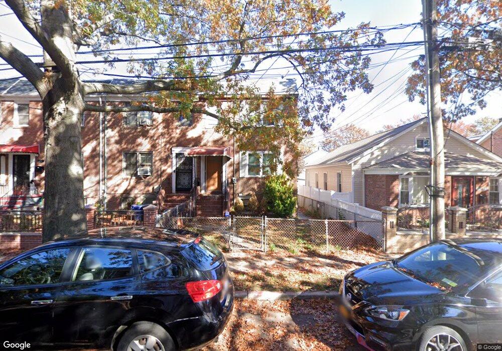 11031 172nd St, Jamaica, NY 11433 - photo 1