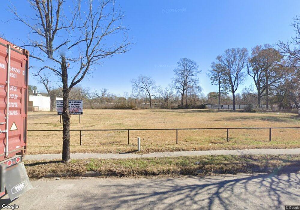 7510 Homestead Rd, Houston, TX 77028 - photo 1