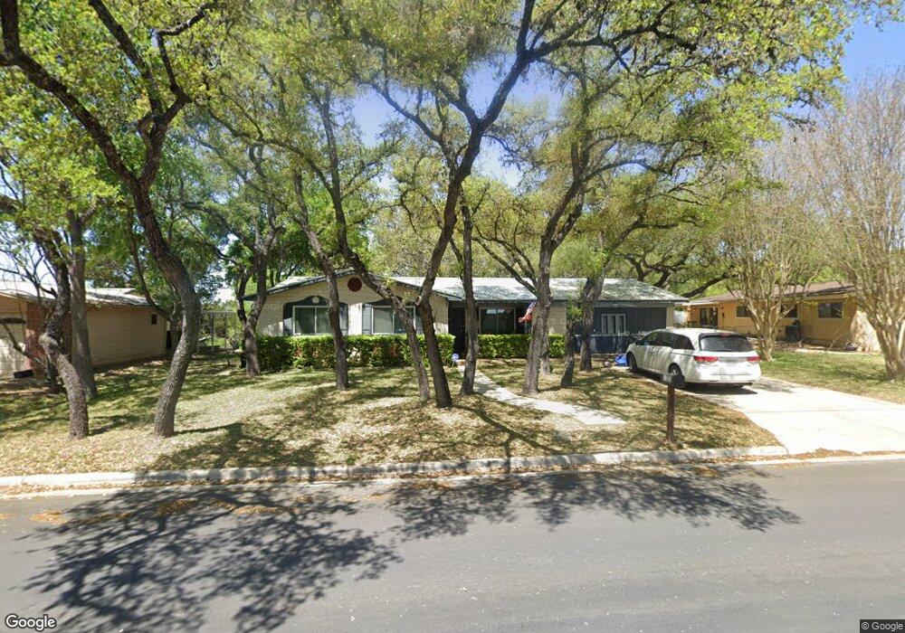 1004 Franklin Dr, San Marcos, TX 78666 - photo 1
